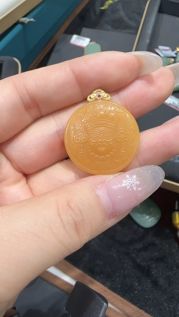 【闪购商品】石英质玉吊坠/多样性发未镶嵌R579