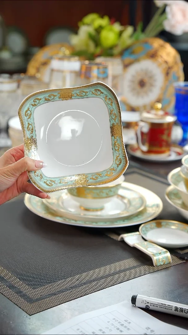 瓷片6寸方形碗2个  正品