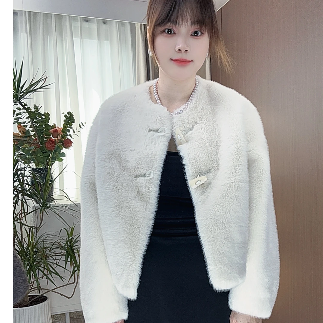 2025冬款轻奢时尚设计师加厚女式外套保暖显瘦宽松短外套8033-bo