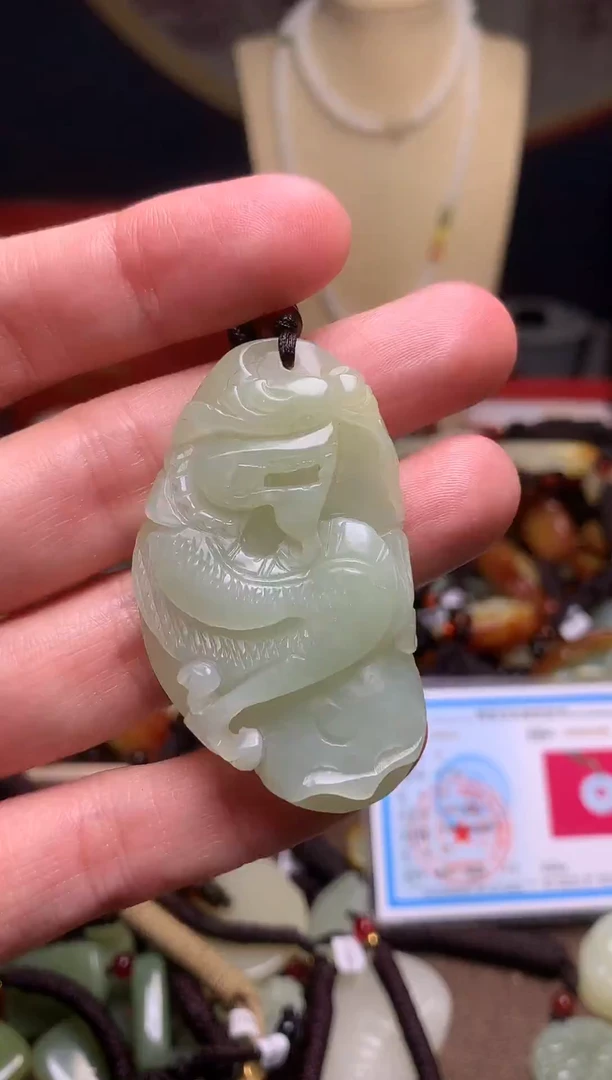 颈饰未镶嵌和田玉新疆料青海料清水和田玉吊坠