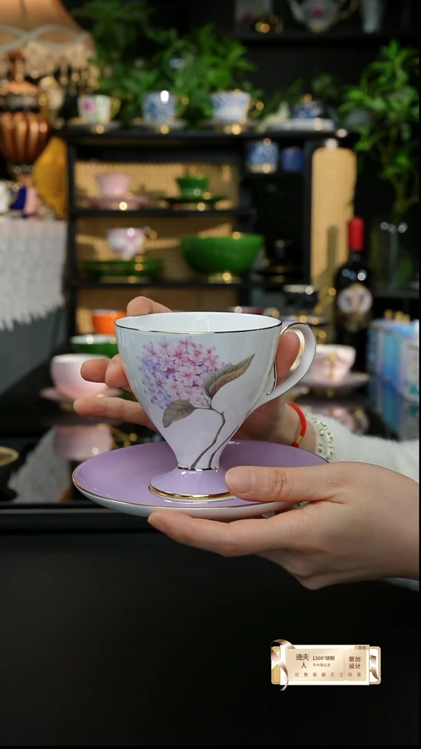 绣球花杯碟、、、、、、、