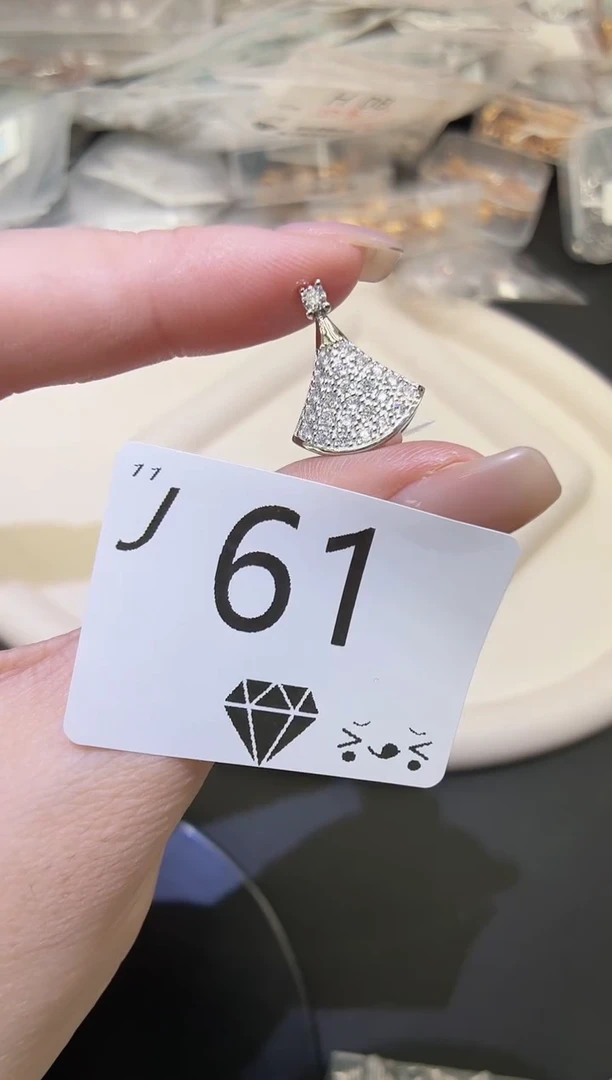合成碳硅石925银多样性发一J61