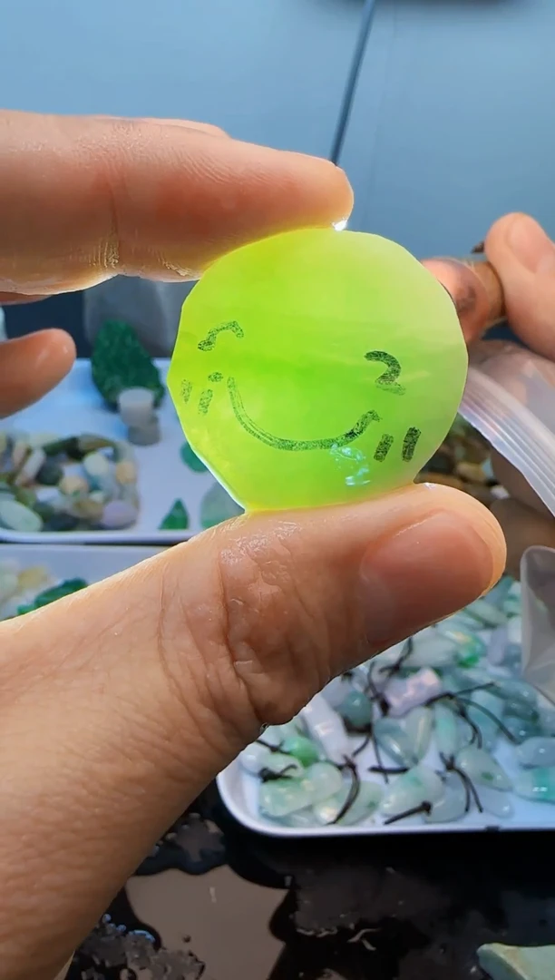 翡翠挂件未镶嵌106天然A货翡翠