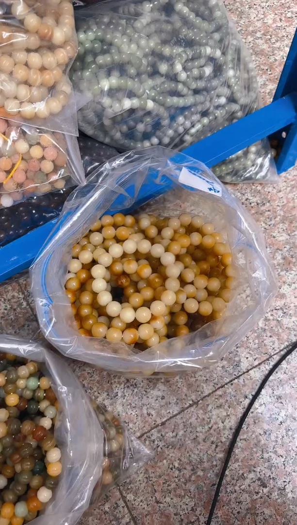 吊坠菩提根/象牙果风化栗子单圈颜色随机一条