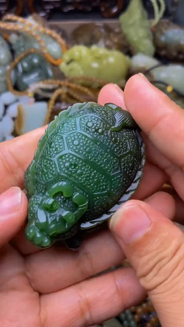 未镶嵌和田玉把件1