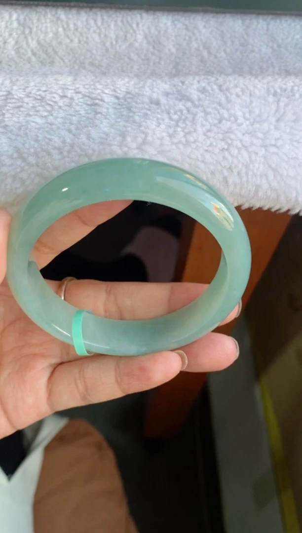 未镶嵌手镯翡翠(闭眼入）种水色兼具冰胶水润蓝绿24号