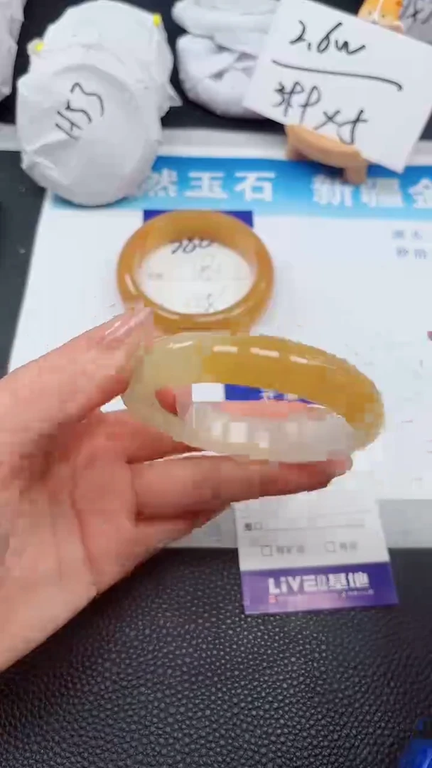 【闪购商品】石英质玉手镯未镶嵌381