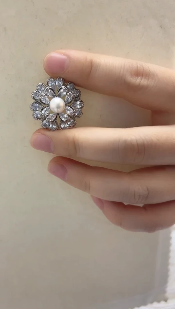 未镶嵌胸饰淡水珍珠花朵胸针