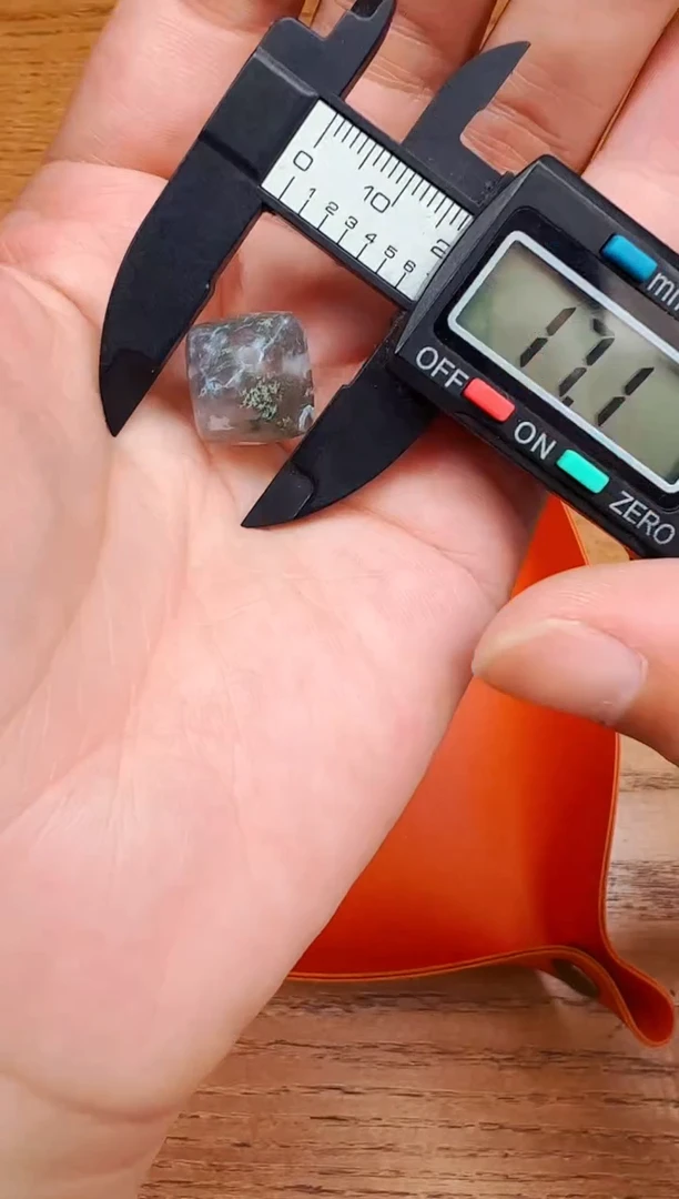 玛瑙/玉髓颈饰未镶嵌【 西亚珠饰 】配珠