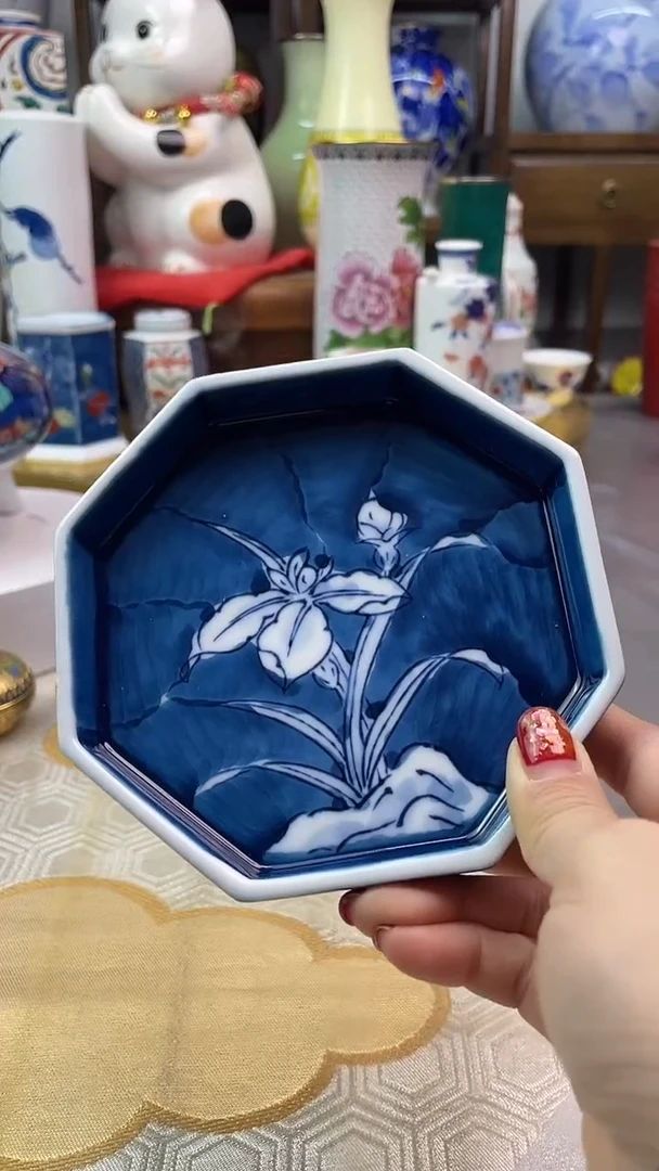 【闪购商品】盘日产手绘青花盘