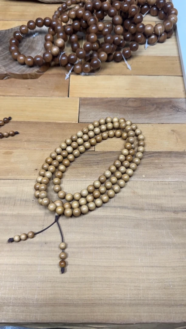 檀香木手串/手链老山檀香四剖料0.8*108黄油