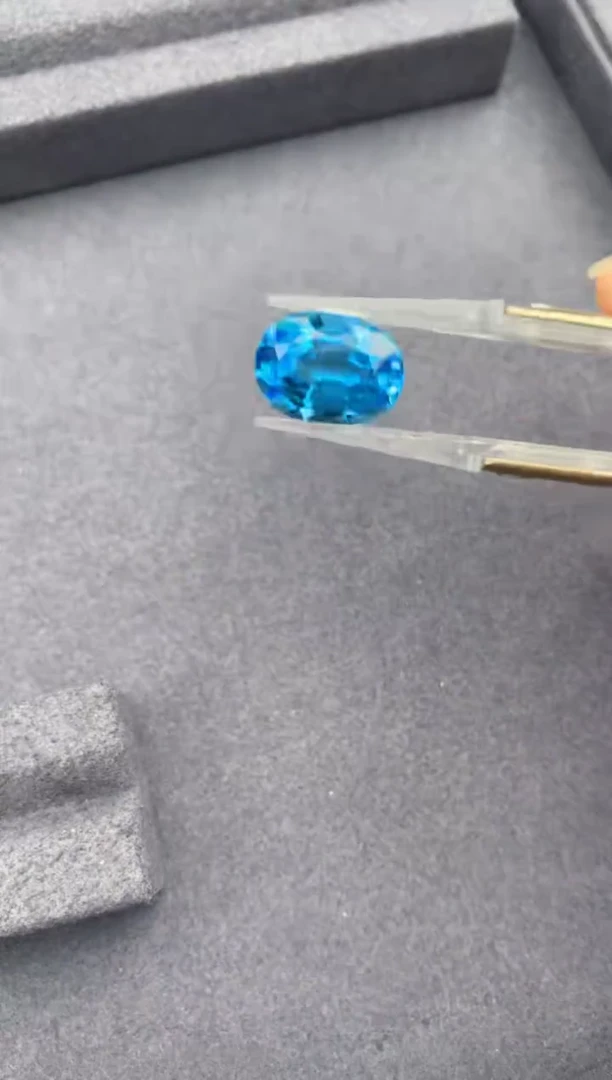 未镶嵌裸石托帕石11.2ct托帕石   GD