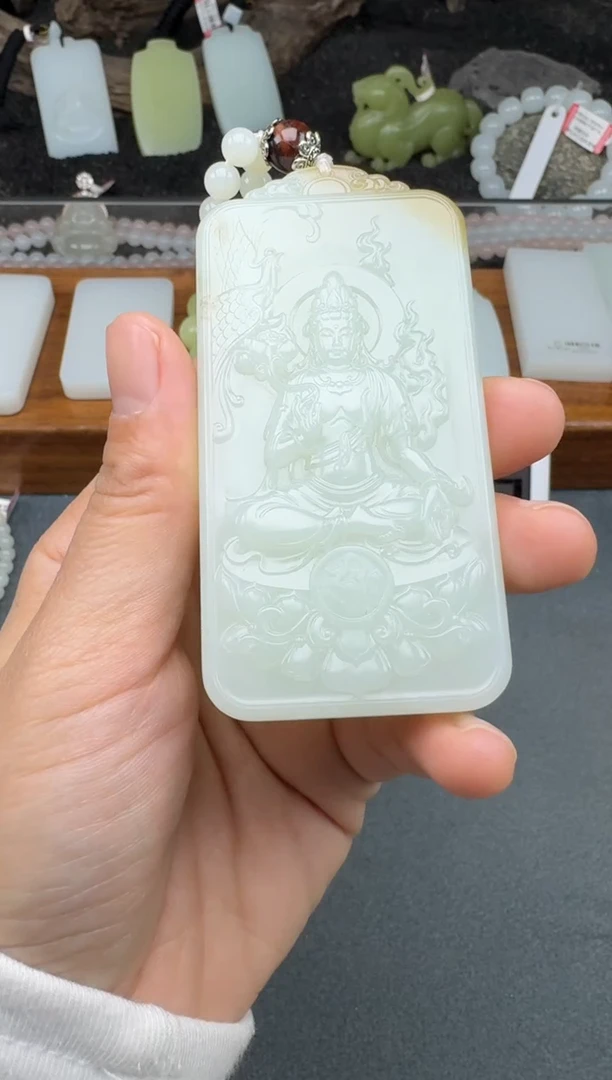 颈饰未镶嵌和田玉2