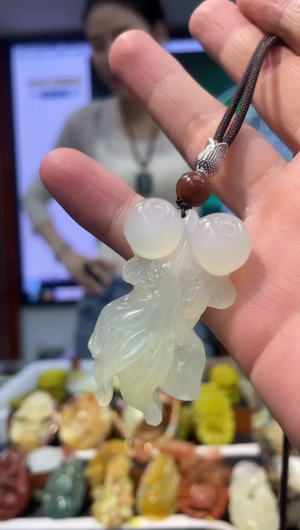 【闪购商品】岫玉吊坠未镶嵌·多样性发货*拍一发一