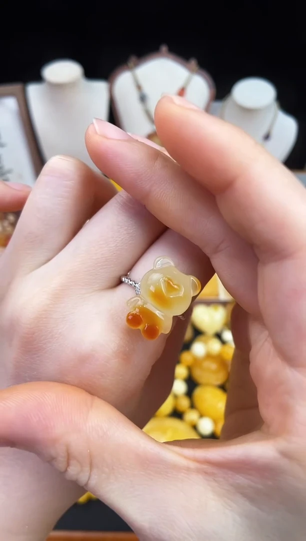 琥珀未镶嵌珠宝奇石柒月