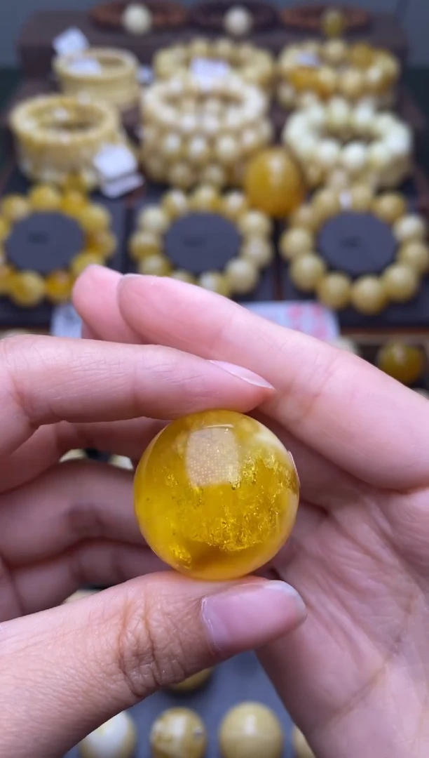 【闪购商品】琥珀裸石未镶嵌大小姐珠宝严选108