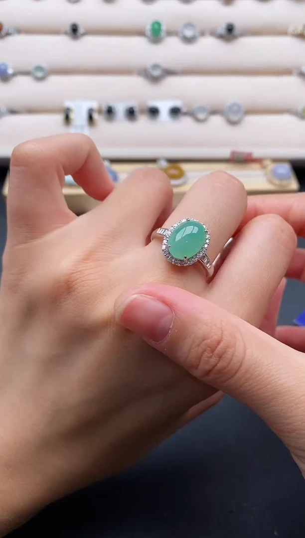 银S925镶嵌戒指翡翠6666666+9