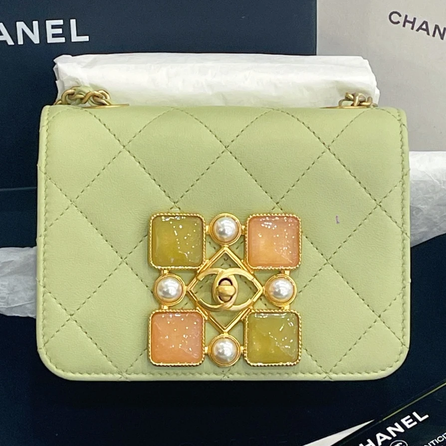 99新 Chanel/香奈儿 牛油果绿斜挎单肩包/G/7VH36855