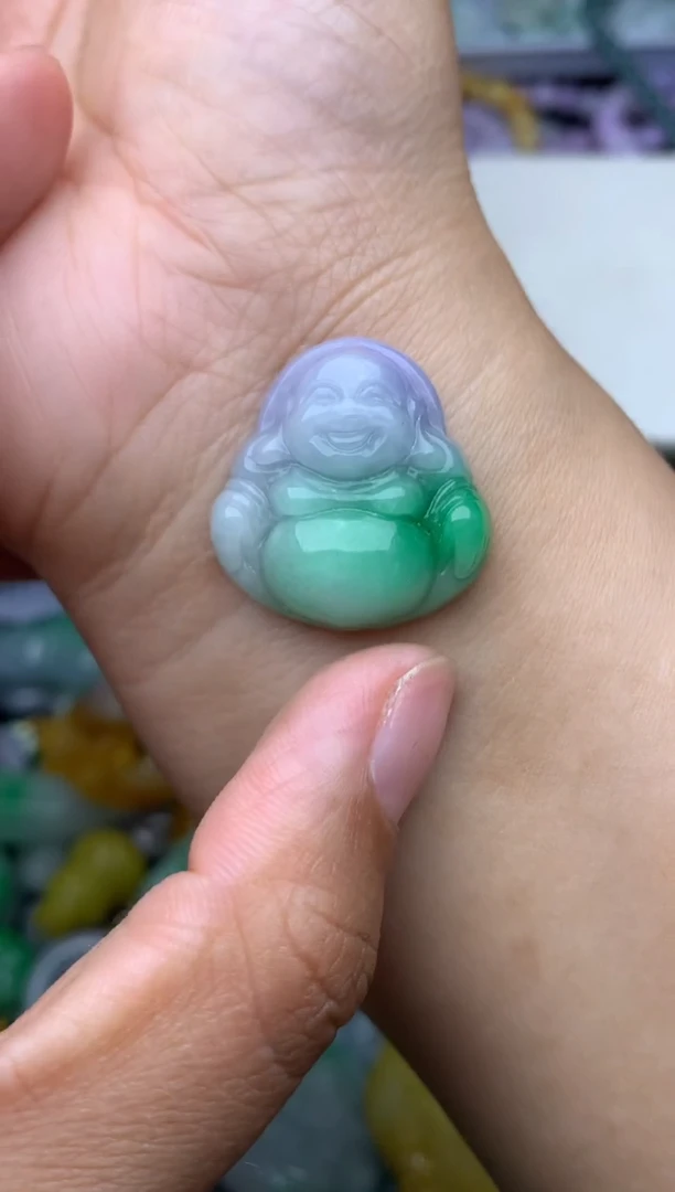 颈饰未镶嵌翡翠天然缅甸翡翠吊坠