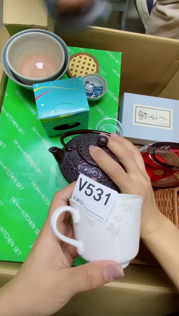 瓷片用****8V531默认微瑕，谨慎参拍