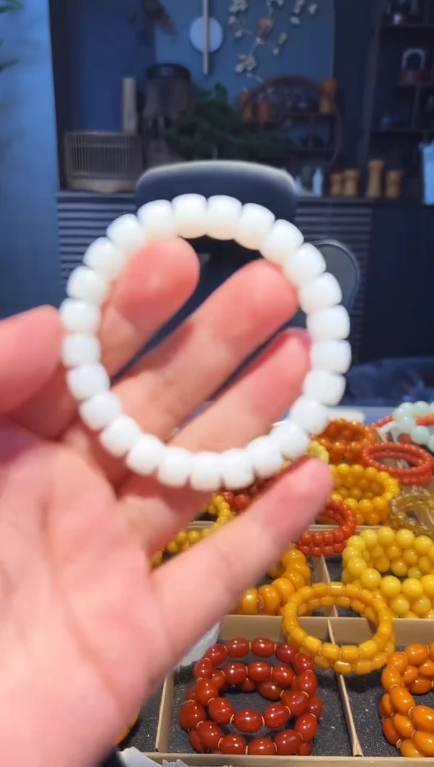 未镶嵌手串和田玉10+