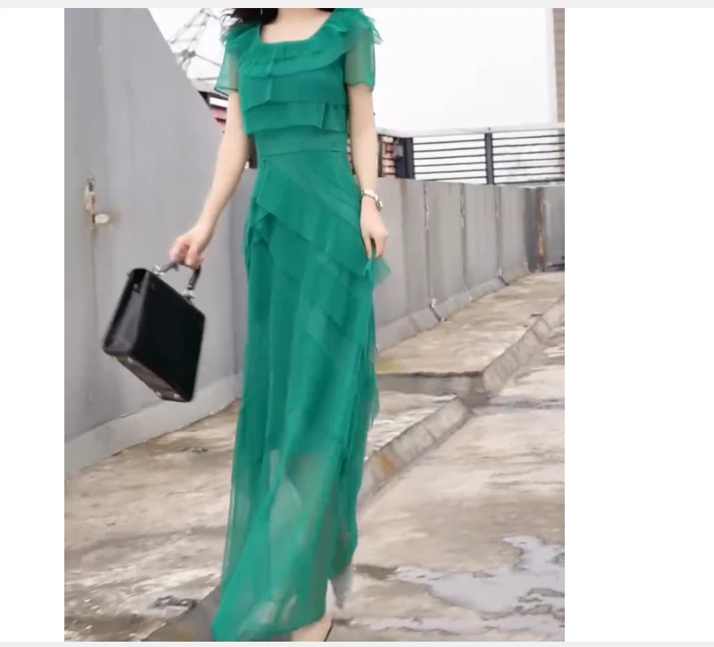 2024春季新款时尚女装网红潮流气质靓丽漂亮裙子女HEIR