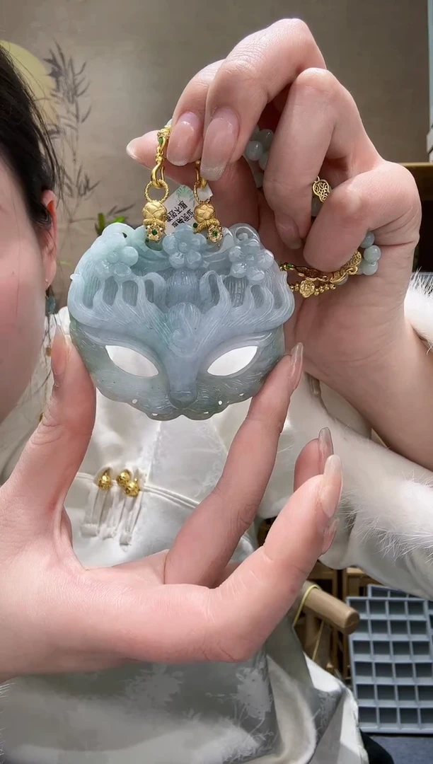 【闪购商品】翡翠颈饰未镶嵌吊坠