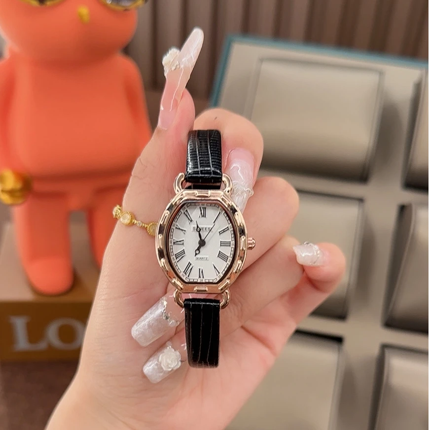 新品简约时尚女表气质百搭女士石英机芯有机玻璃百搭轻奢名表~51