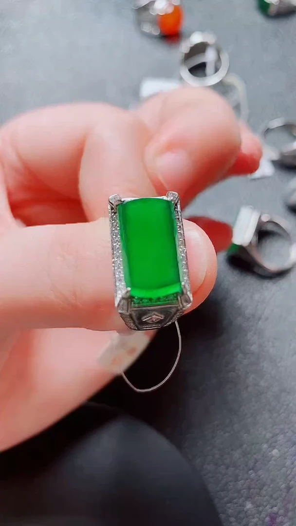 银S925镶嵌戒指翡翠翡翠