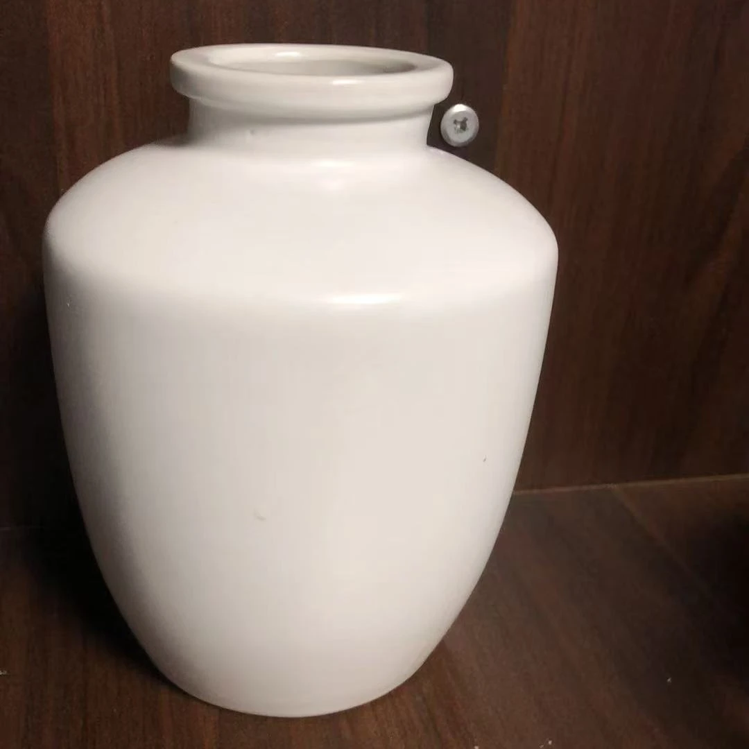精美陶瓷白釉赏器