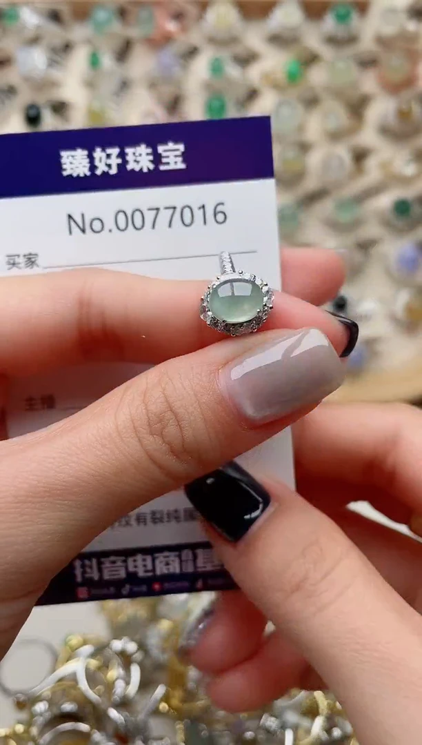 【闪购商品】翡翠戒指银S925镶嵌.........