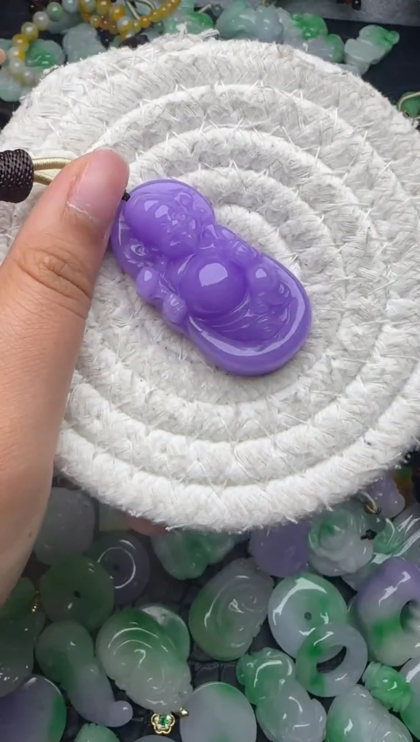 颈饰未镶嵌翡翠缅甸翡翠吊坠