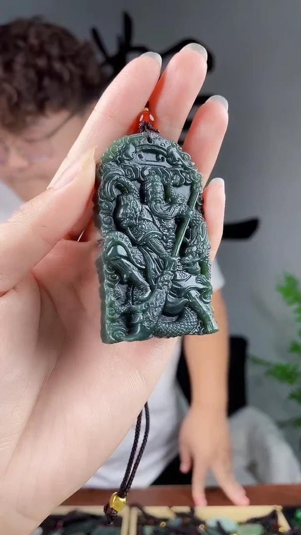 和田玉未镶嵌颈饰拍一发一，多样性发货