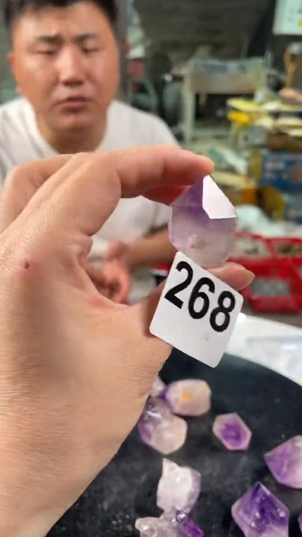 未镶嵌水晶大型摆件（非配饰）紫骨干 多样性发其一