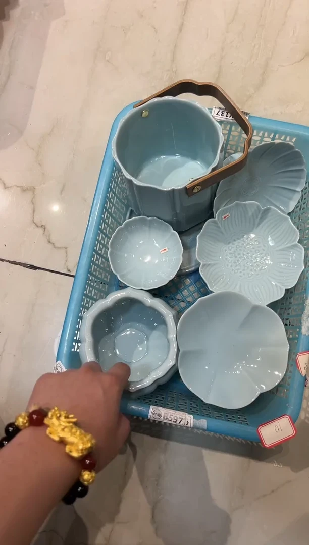 微瑕商品，介意勿拍   套组