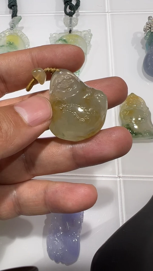 【闪购商品】定制翡翠未镶嵌弥勒佛