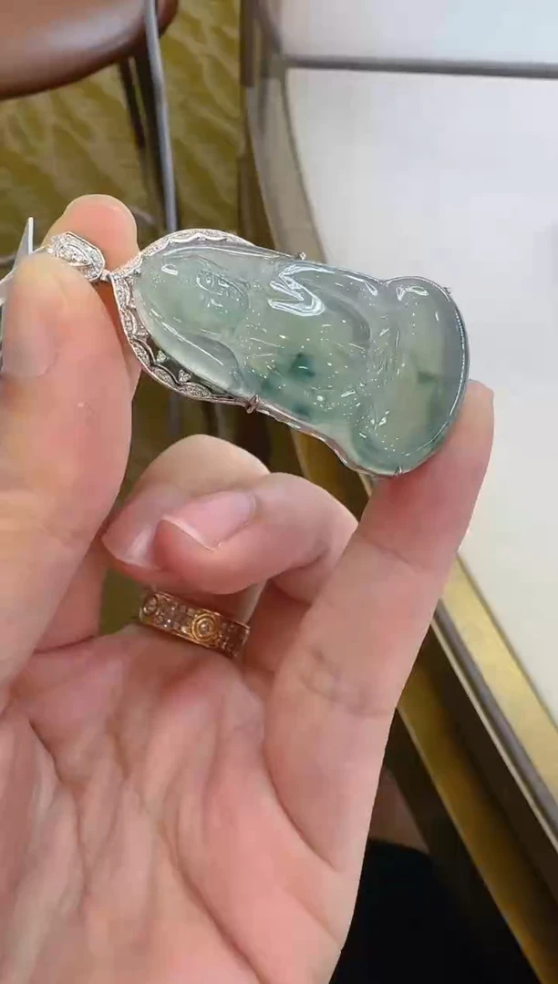 吊坠(不含链)18K金镶嵌翡翠多样性团购发一件