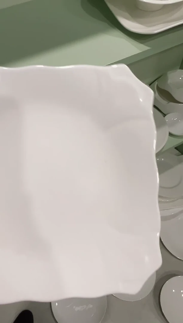 孤品福利 白骨瓷玉兰方盘20