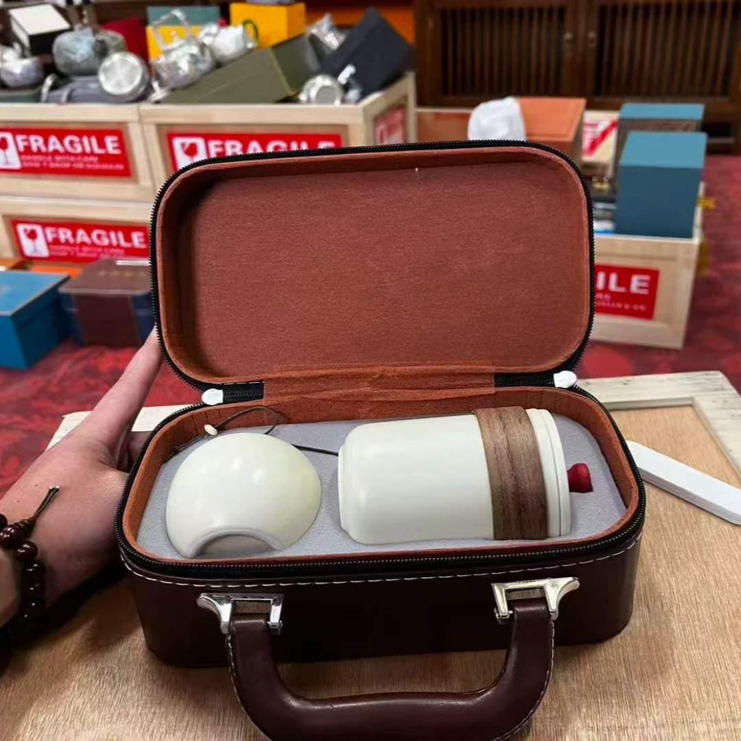 22车载奶油黄汝窑茶水分离皮盒旅行套装