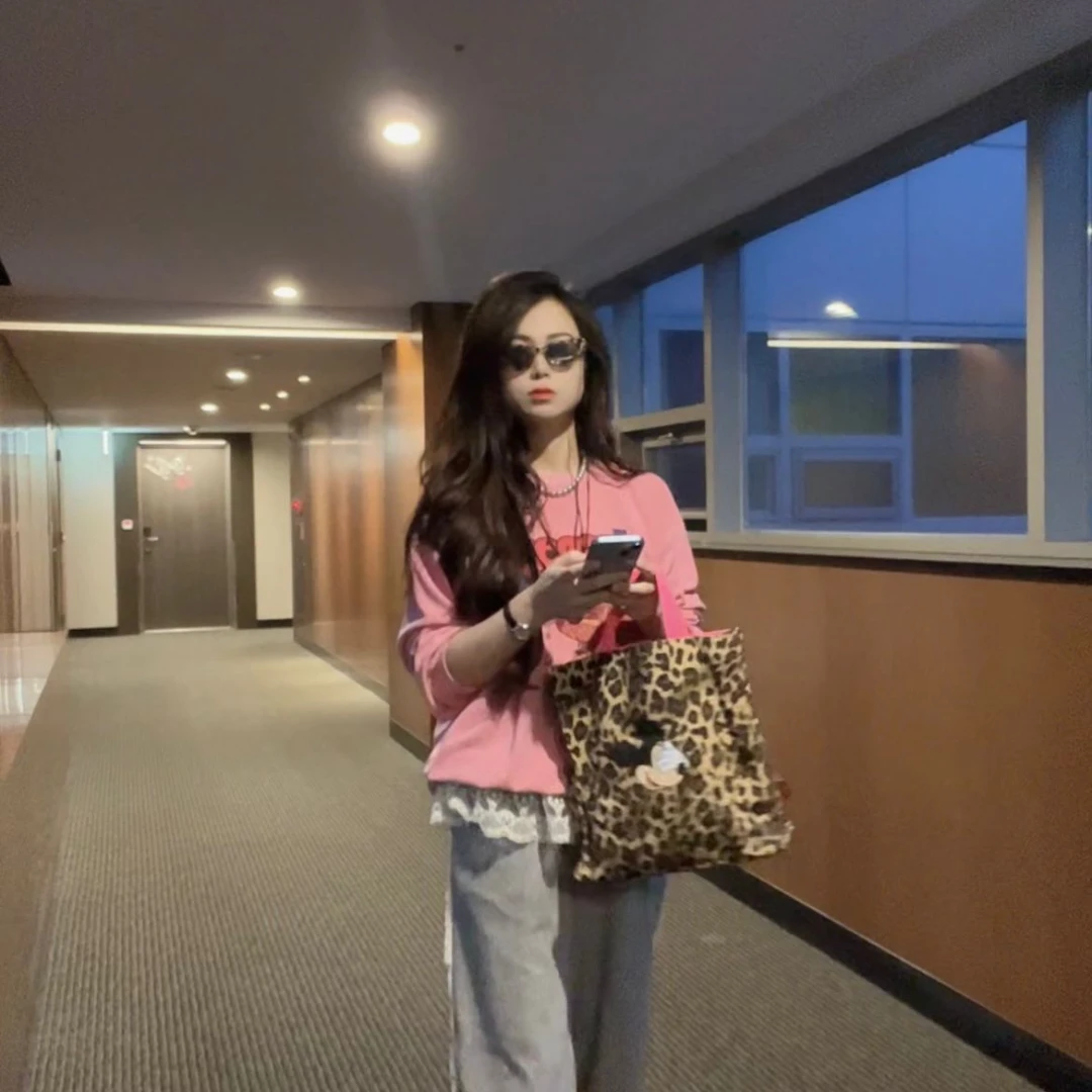 【韩国东大门代购】~N0退~粉色小熊毛巾T