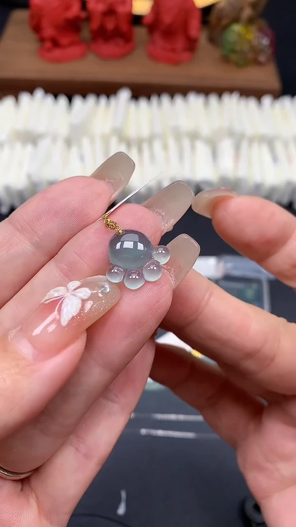 【闪购商品】翡翠吊坠(不含链)18K金镶嵌MS151100