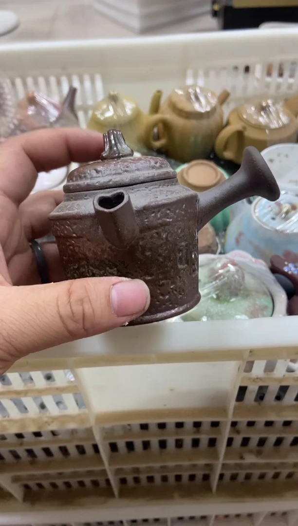 杯无运费险有瑕疵的摄影的产品有使用过的痕迹有点脏介意勿拍