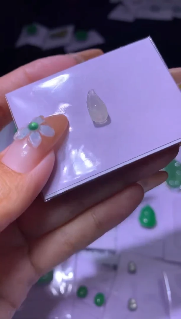 【闪购商品】定制翡翠未镶嵌MXX003273