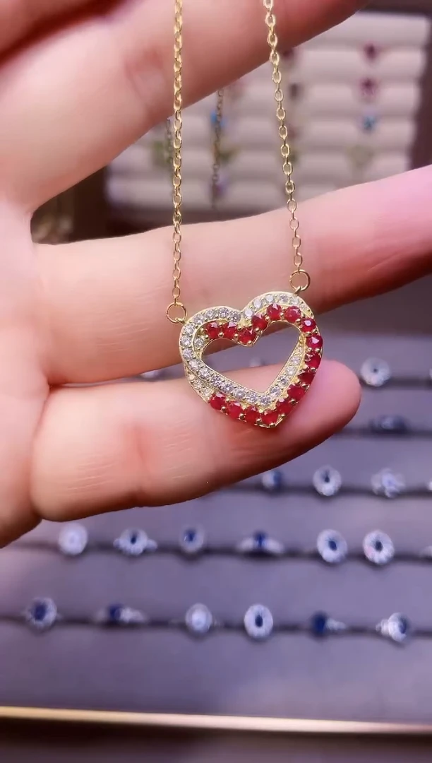 【闪购商品】红宝石吊坠(赠链)银S925镶嵌一条