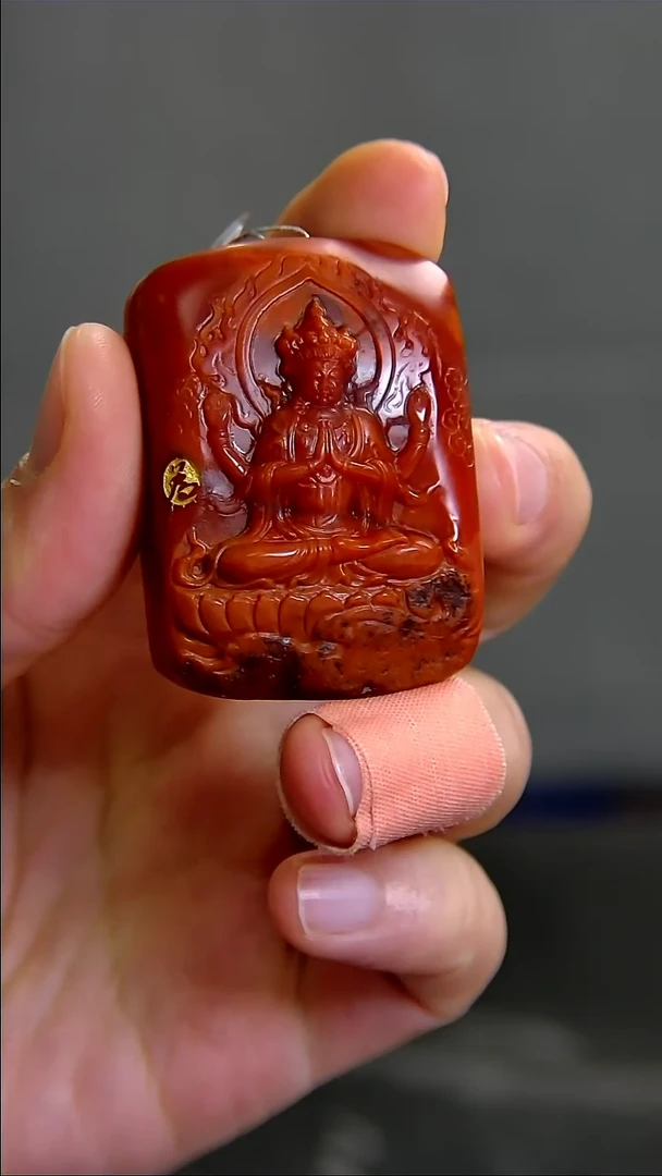未镶嵌雕刻南红玛瑙006ZB1027产品一个