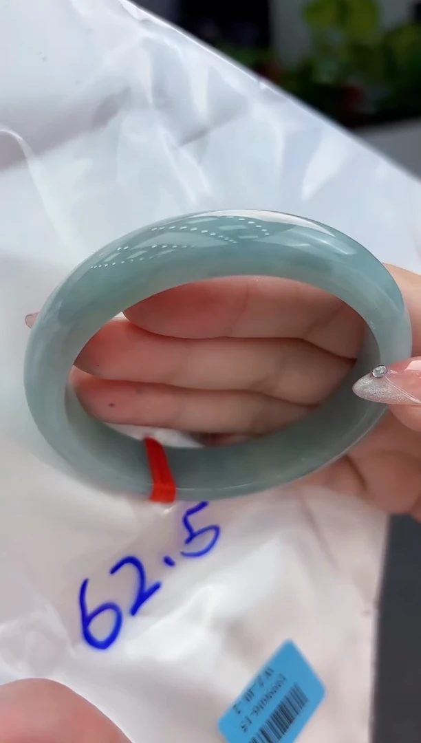 【闪购商品】翡翠手镯未镶嵌翡翠手镯