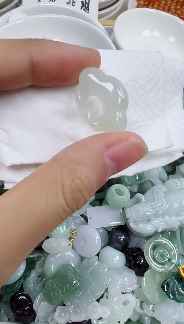 散珠翡翠1017号链接，A货翡翠