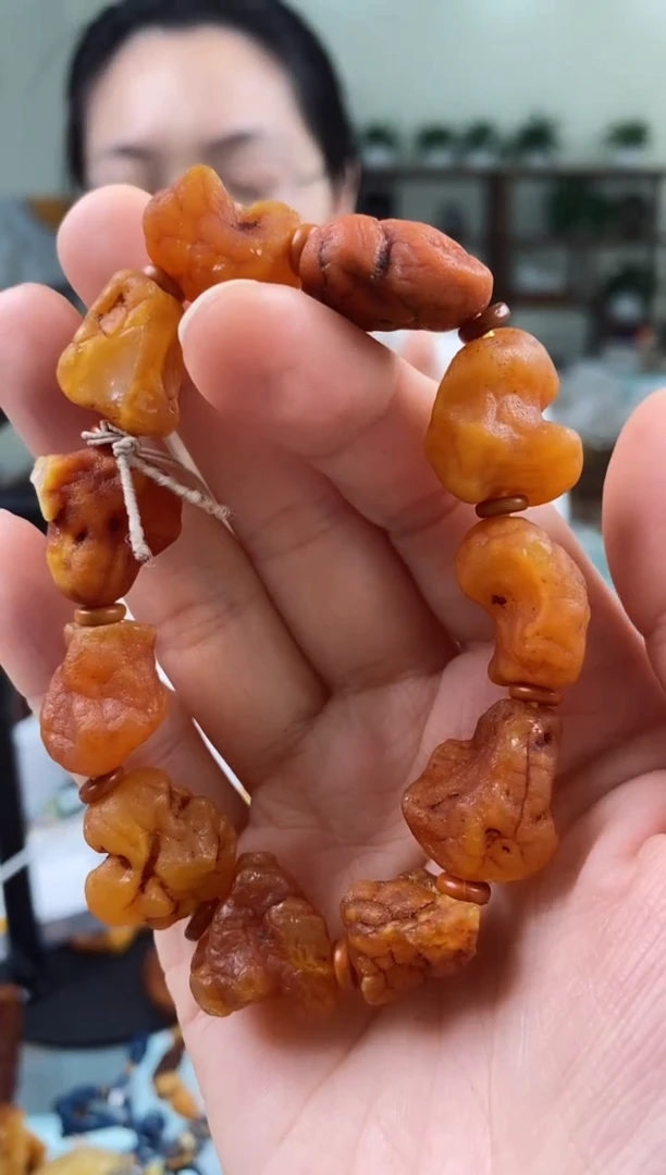 【闪购商品】琥珀手串未镶嵌手串
