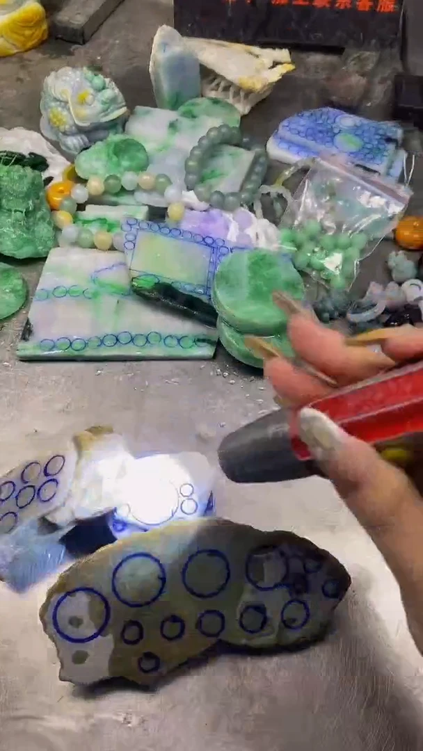未镶嵌挂件翡翠天然缅甸翡翠A货088