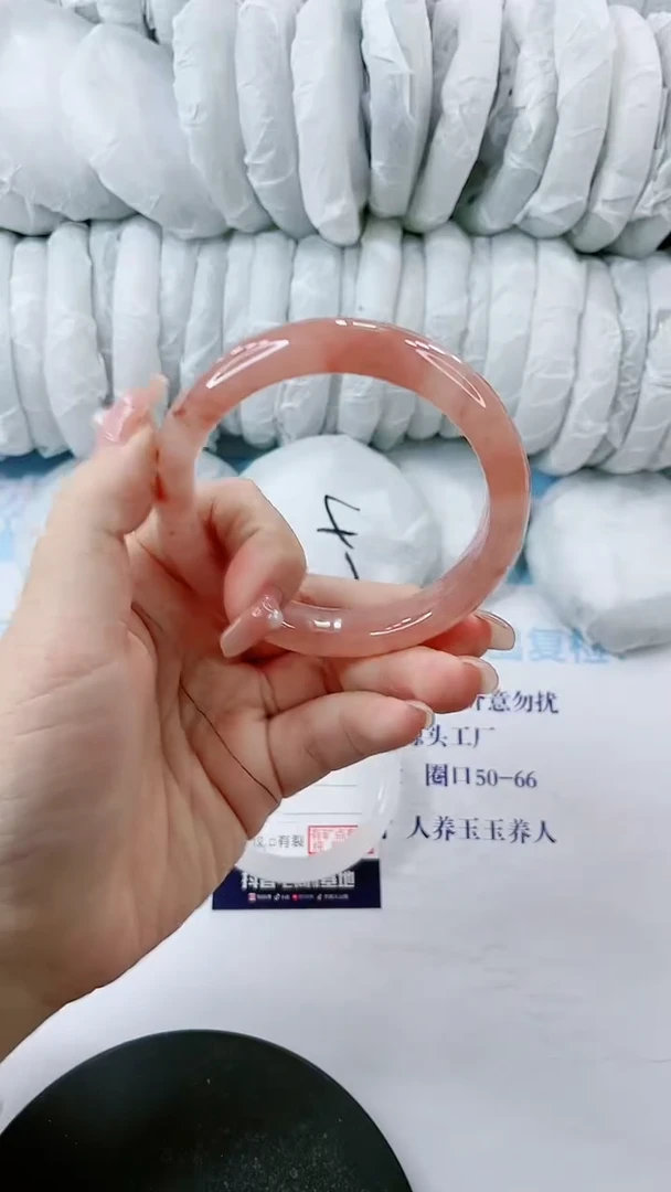 【闪购商品】石英质玉手镯未镶嵌0330313033多样性发货